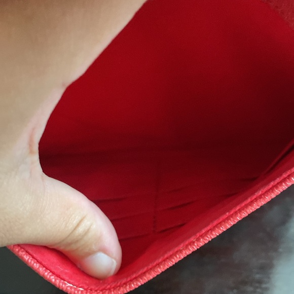 Sold - Picture 3 of 8